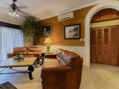 Luxury OCEAN DREAM 2bdr/2bth high speed Internet