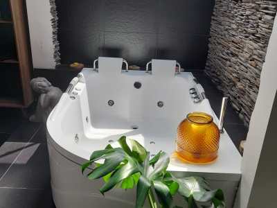 Penthouse jacuzzi in Laureles, Medellin Colombia